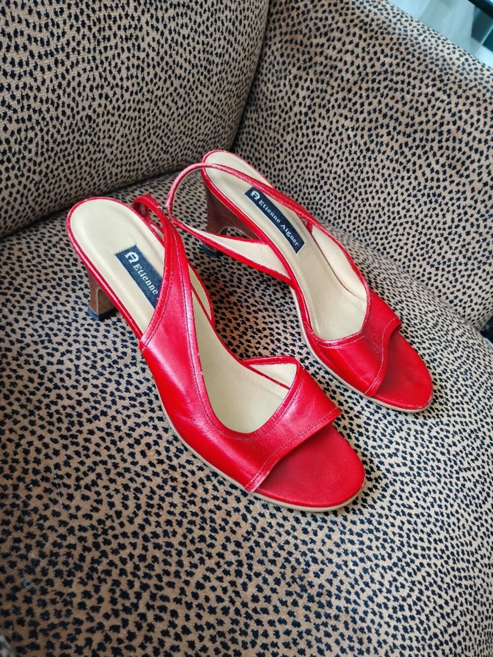 GUC Vintage Etienne Aigner Red Leather Slingback Heels